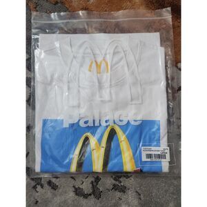 New Palace x McDonalds T‎ Shirt size Large